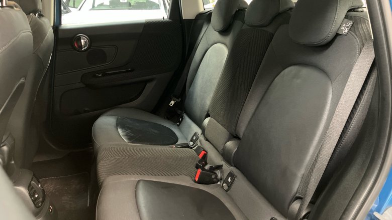 MINI Countryman 2.0 Cooper D 5dr [Chili/Nav+ Pack] Diesel Hatchback